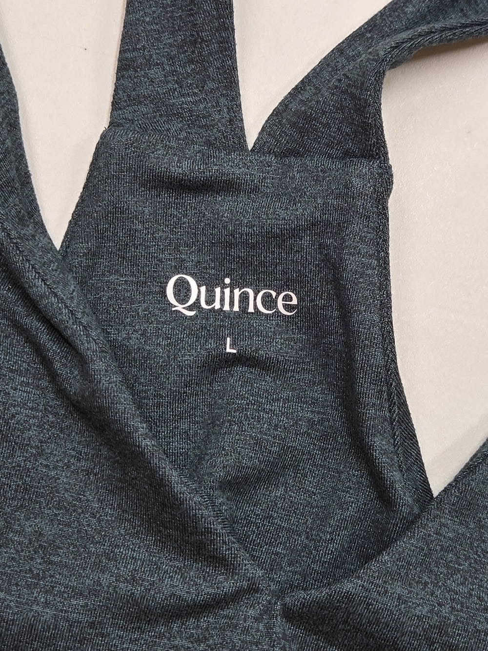 NWT QUINCE Ultra-Soft V-Neck Cropped Tank Large Heather Green 9255 - Picture 8 of 11